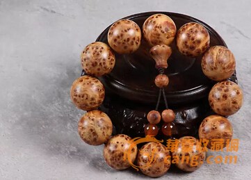 精选美食：滑鱼块、麻辣烤鲫鱼、双椒猪肝、魔芋啤酒鸭的做法_ky.com(图3)